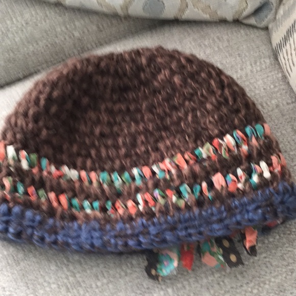 NWOT Ribbon Wool Winter Cap - Picture 4 of 4